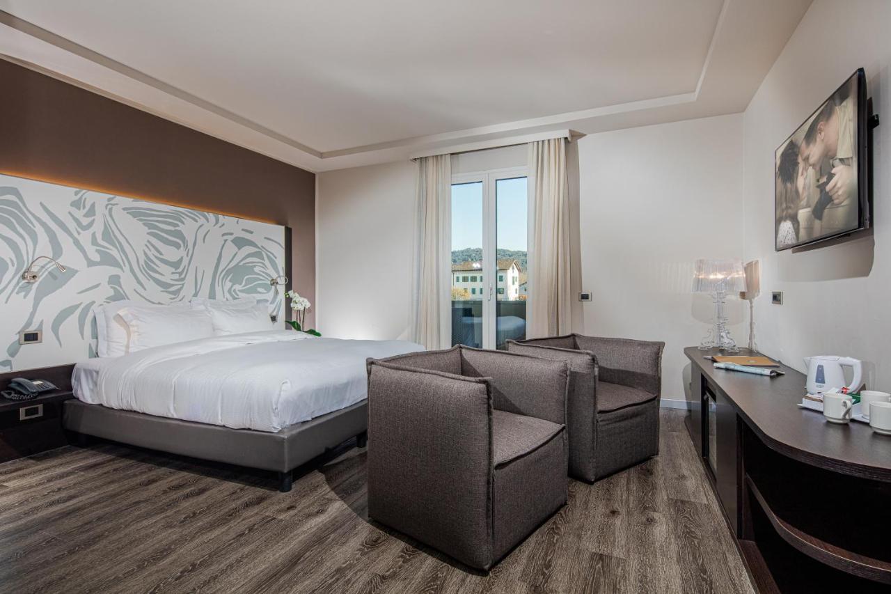 Hotel Franz Градиска-д’Изонцо Экстерьер фото